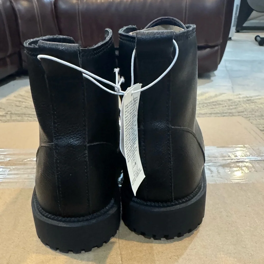 Old Navy EUC Girls Kids' Faux-Leather Lace-Up Combat Boots Black Sz 3